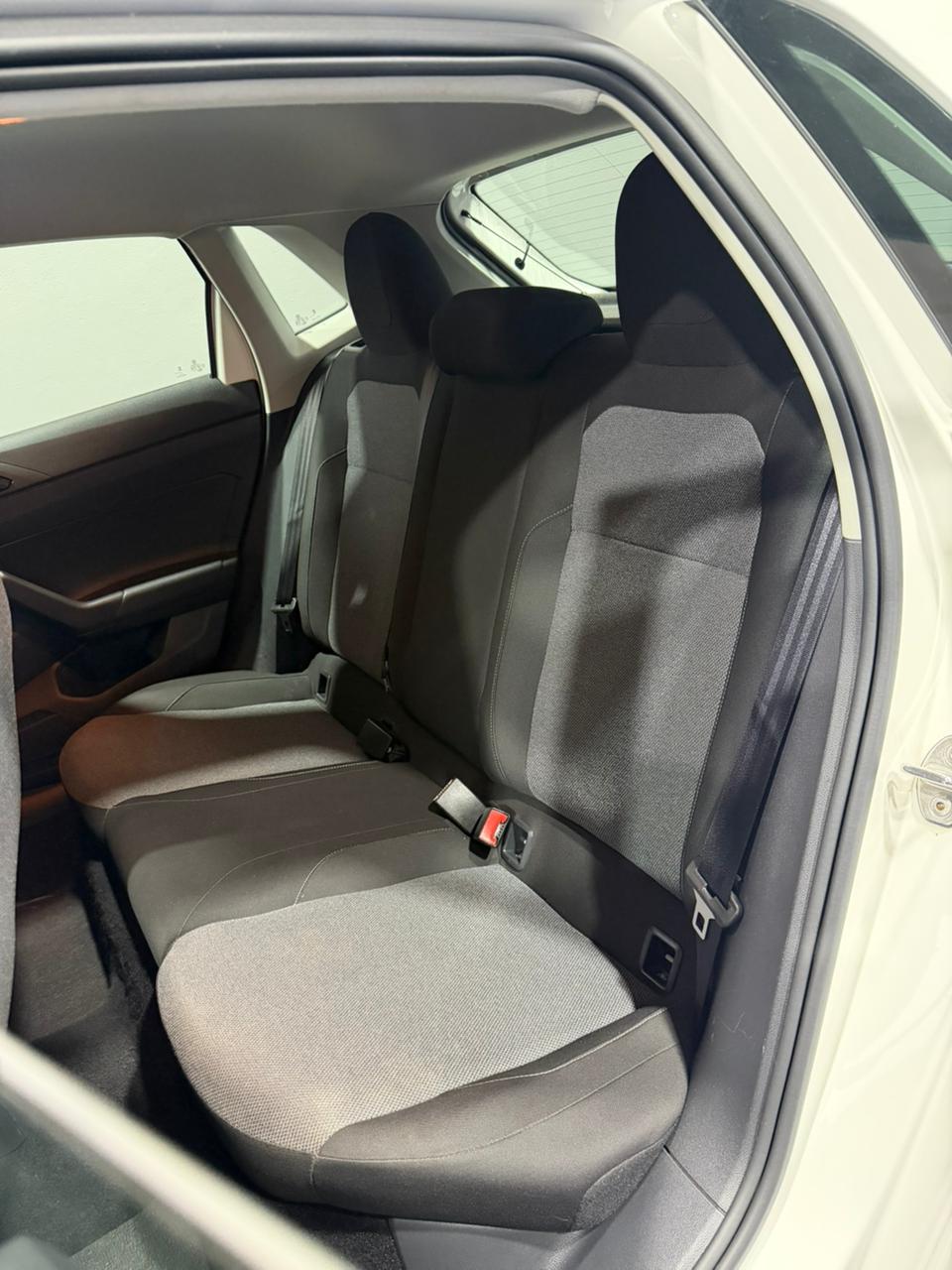 VW POLO COMFORTLINE 1.0 200 TSI — foto 7