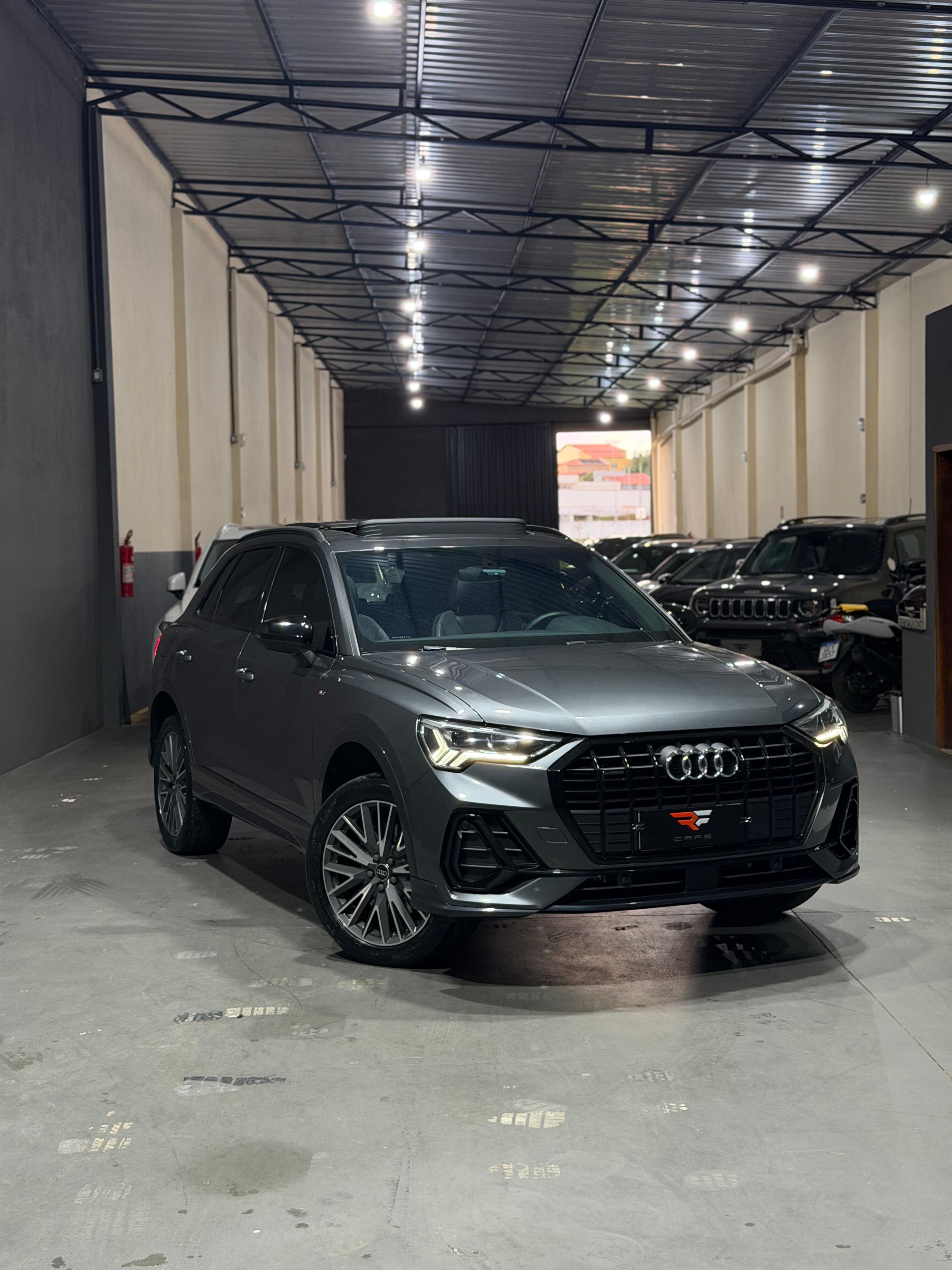 AUDI Q3 TFSI PERFORMANCE BLACK QUATTRO — foto 4