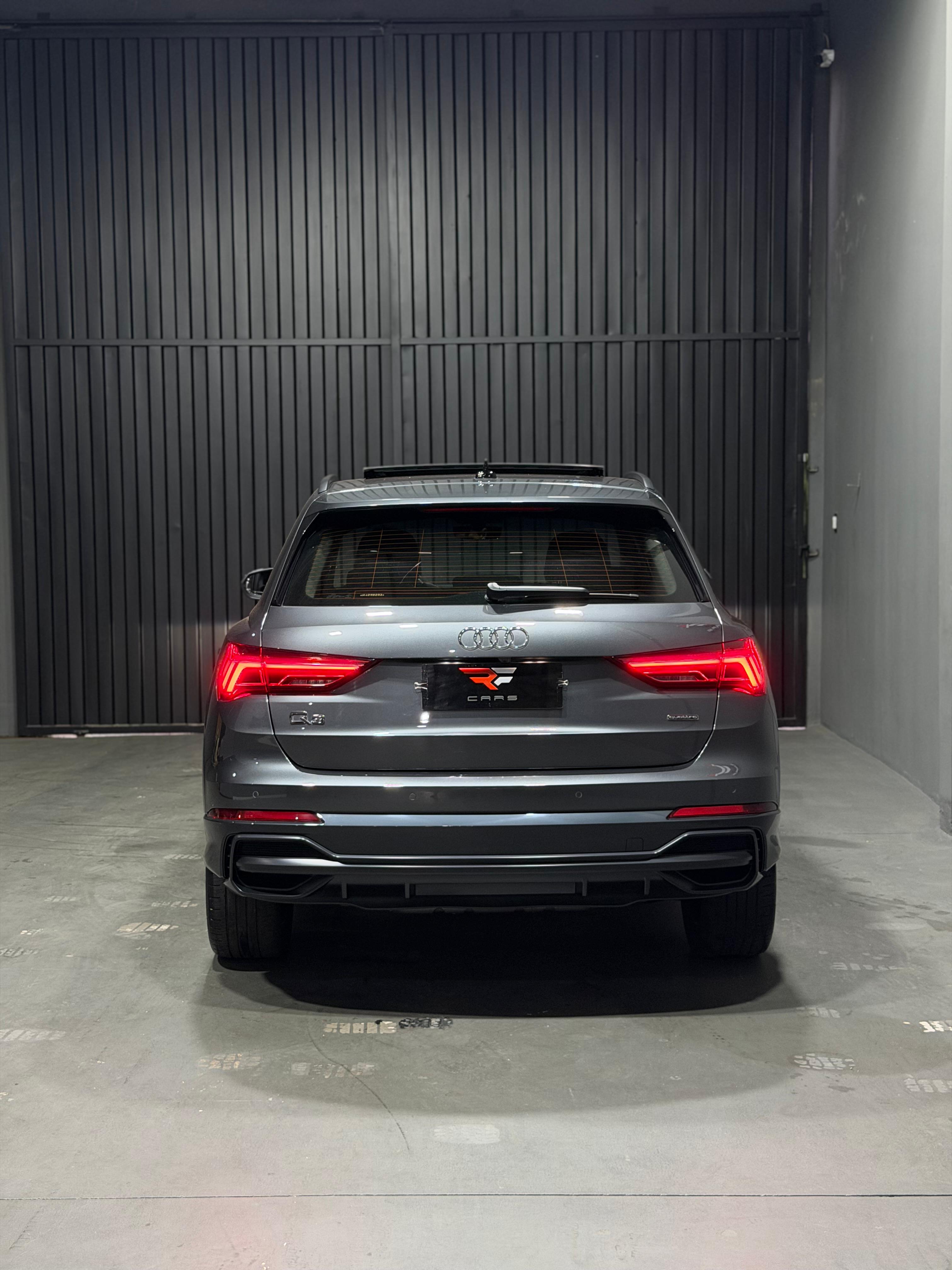 AUDI Q3 TFSI PERFORMANCE BLACK QUATTRO — foto 8