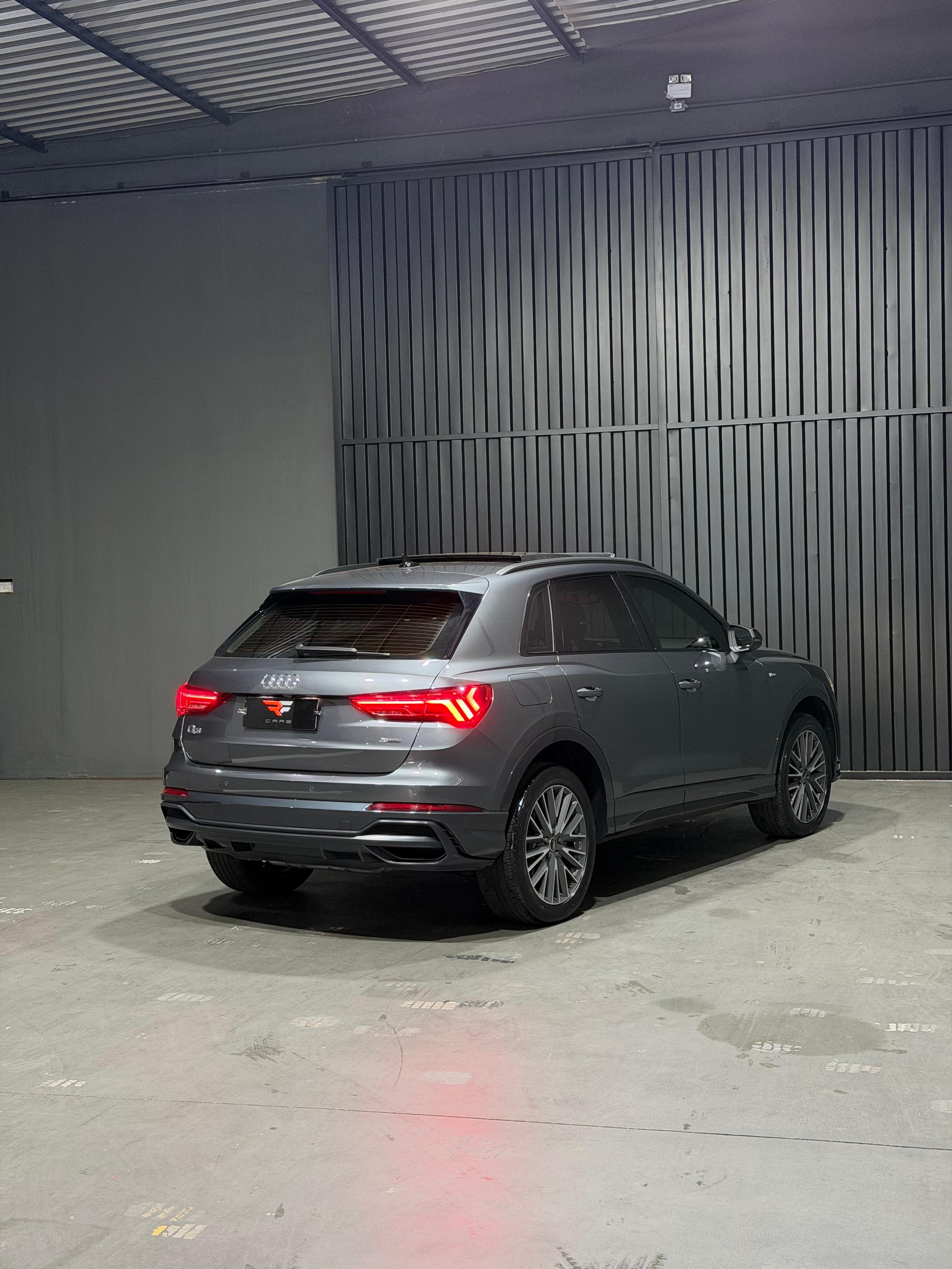 AUDI Q3 TFSI PERFORMANCE BLACK QUATTRO — foto 9