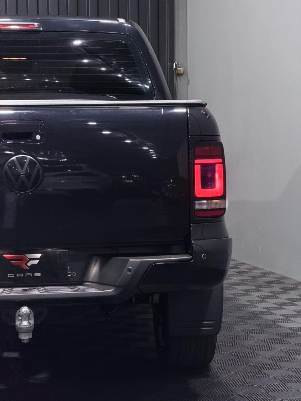 VW AMAROK 3.0 V6 HIGHLINE — foto 23