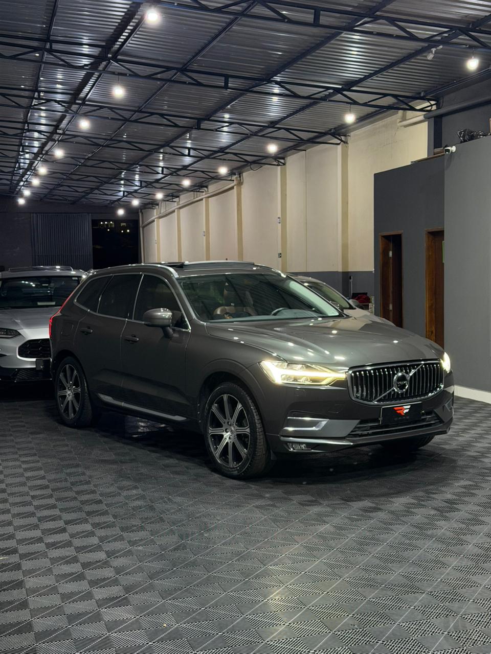 VOLVO XC60 T5 INSCRIPTION 2.0 TURBO AWD — foto 6
