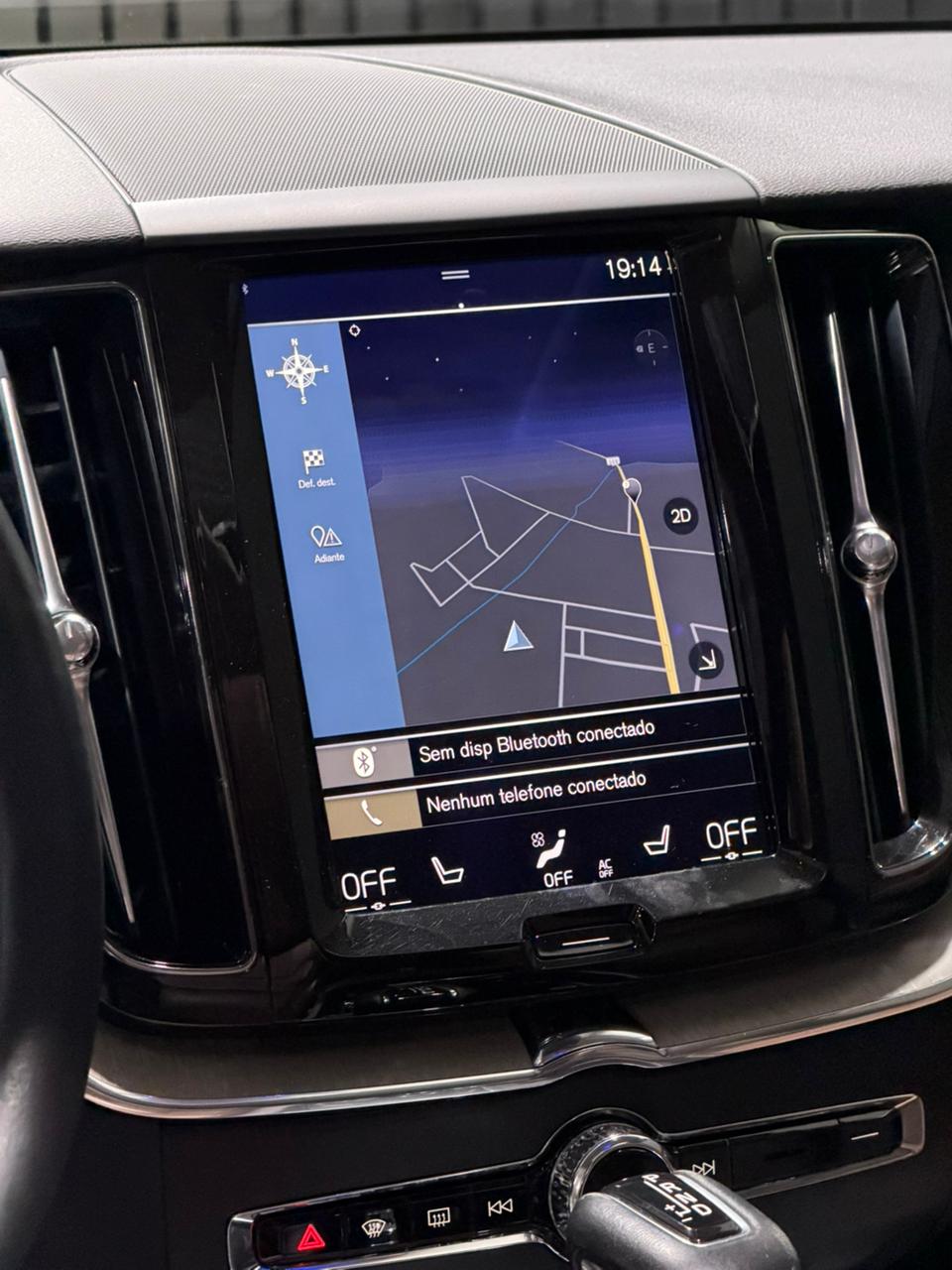 VOLVO XC60 T5 INSCRIPTION 2.0 TURBO AWD — foto 15