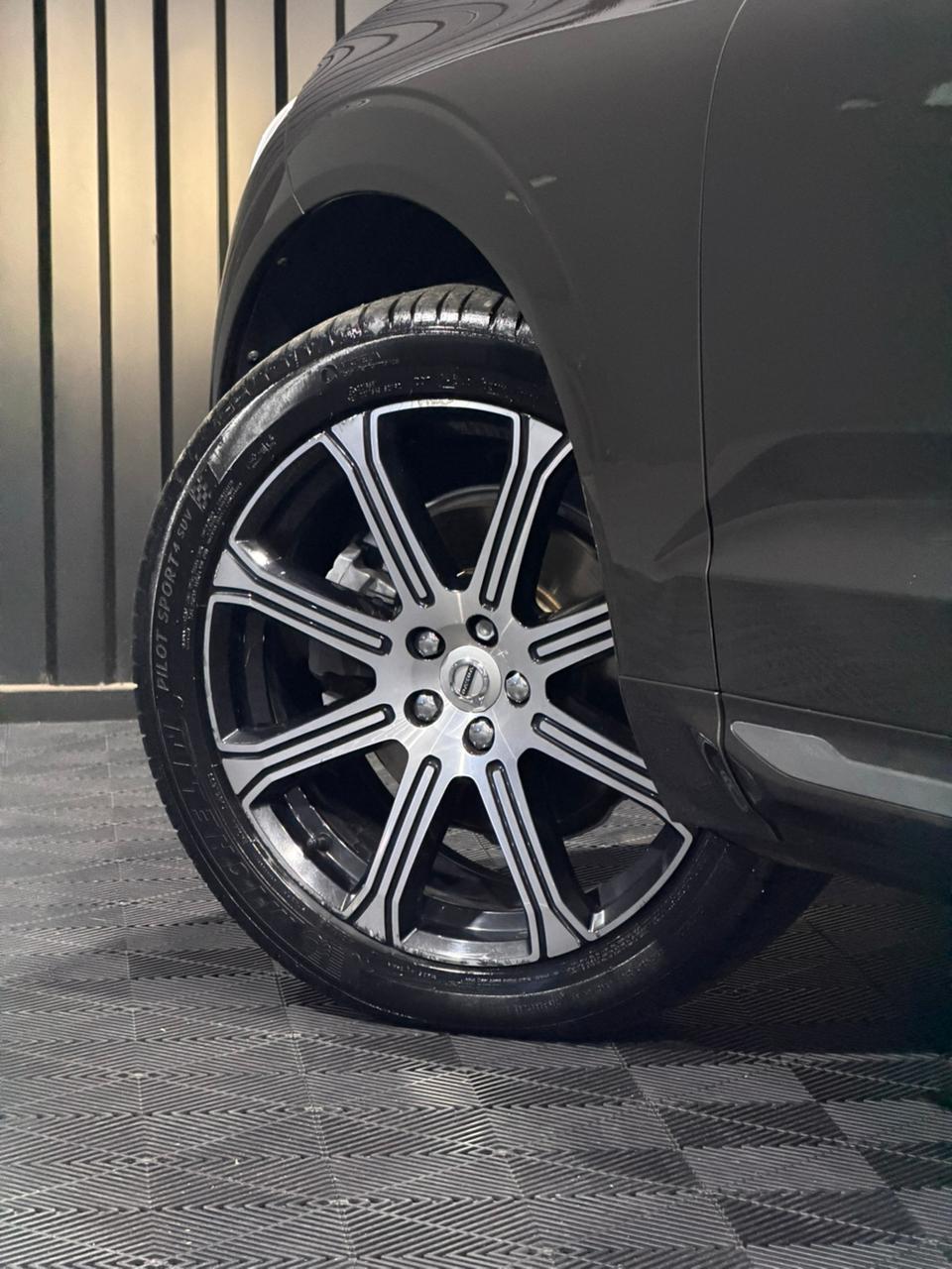 VOLVO XC60 T5 INSCRIPTION 2.0 TURBO AWD — foto 18