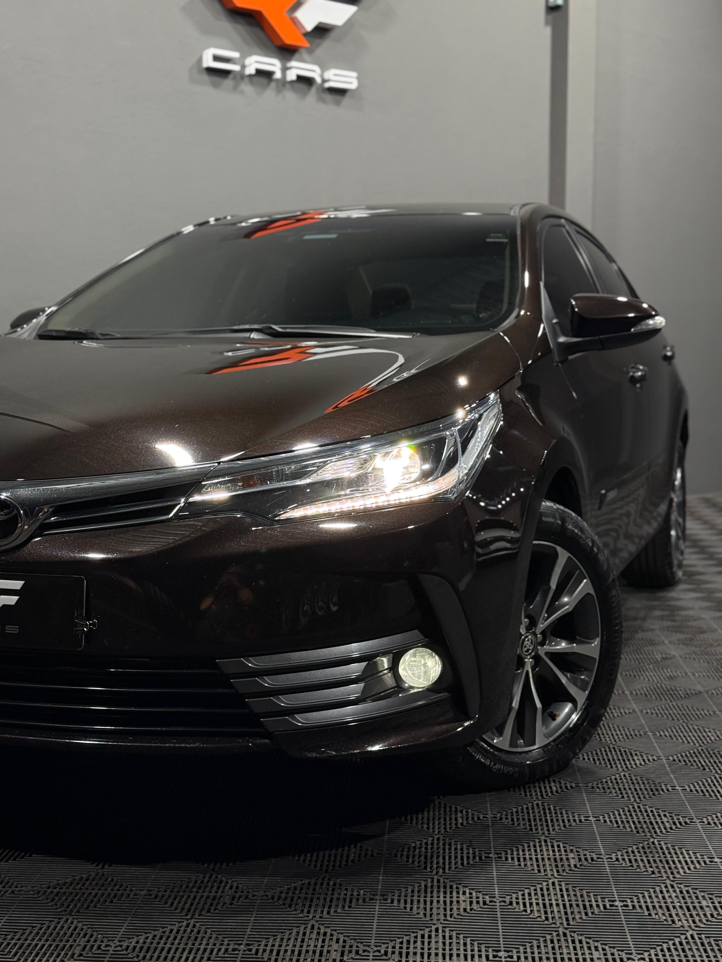 TOYOTA COROLLA ALTIS 2.0 FLEX — foto 4