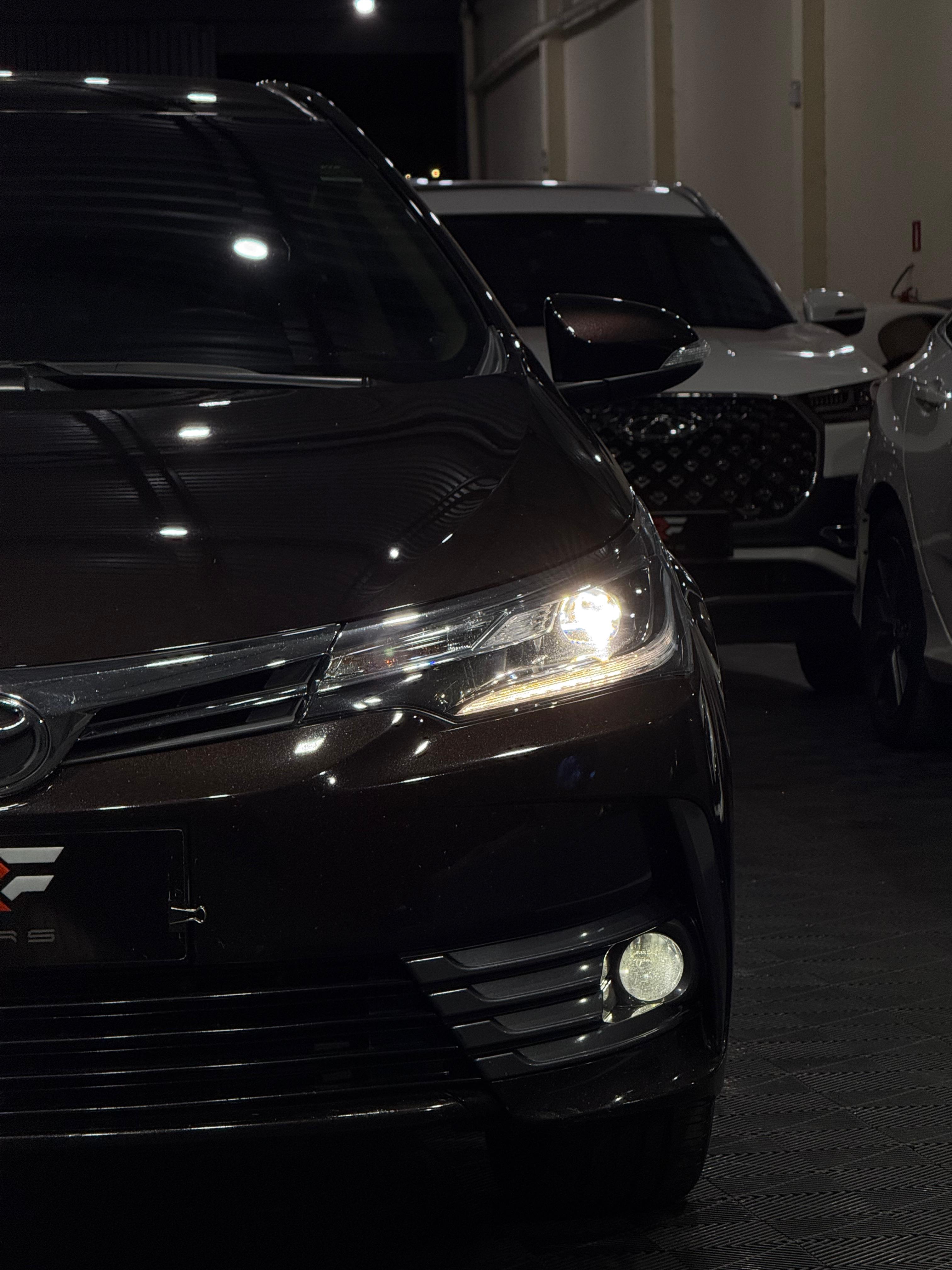 TOYOTA COROLLA ALTIS 2.0 FLEX — foto 5