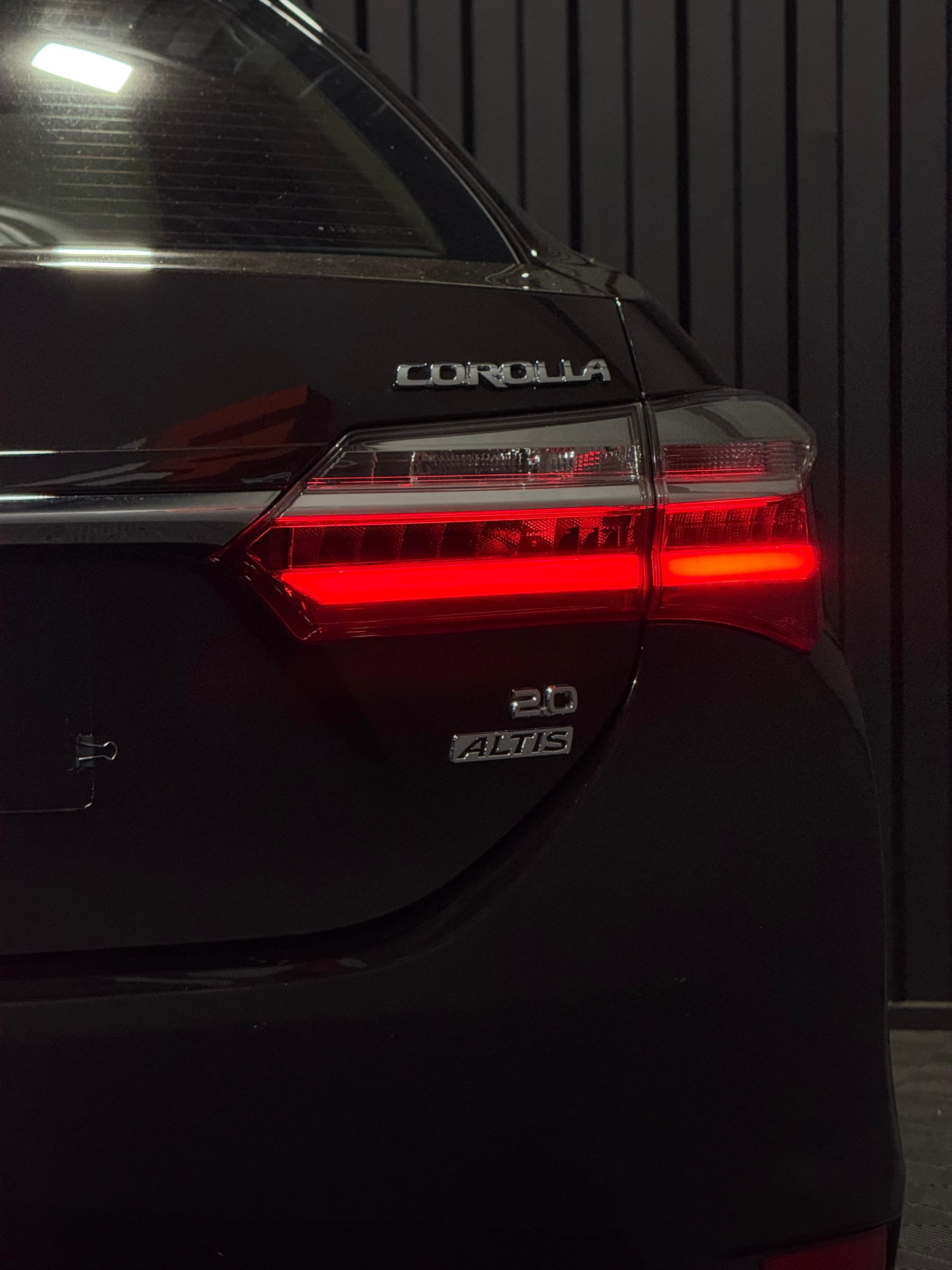 TOYOTA COROLLA ALTIS 2.0 FLEX — foto 22