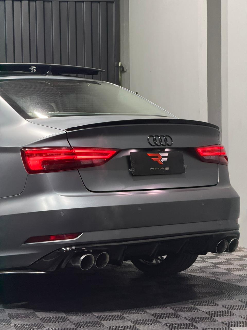 AUDI A3 PERFORMANCE BLACK 2.0 — foto 10