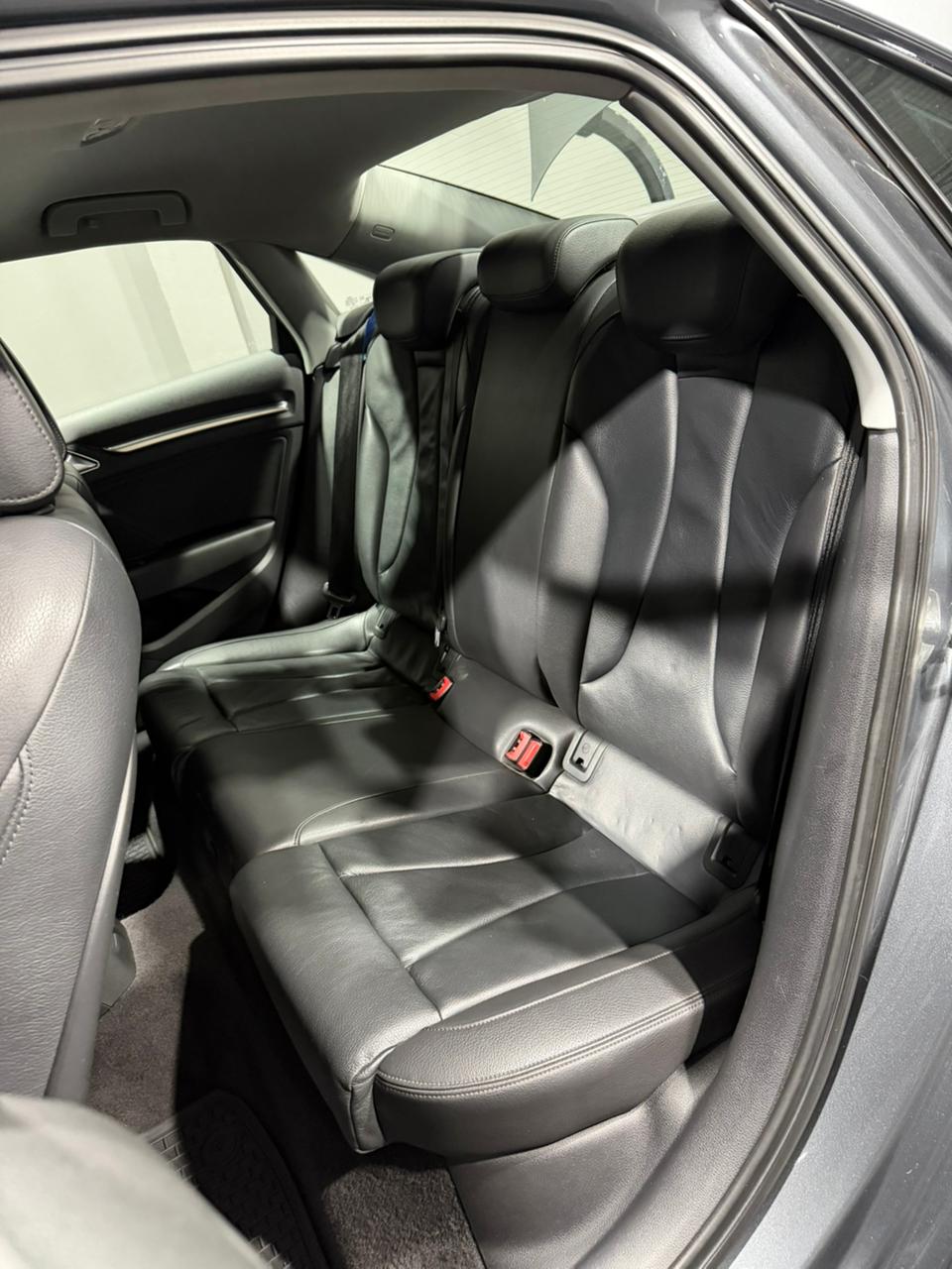 AUDI A3 PERFORMANCE BLACK 2.0 — foto 20
