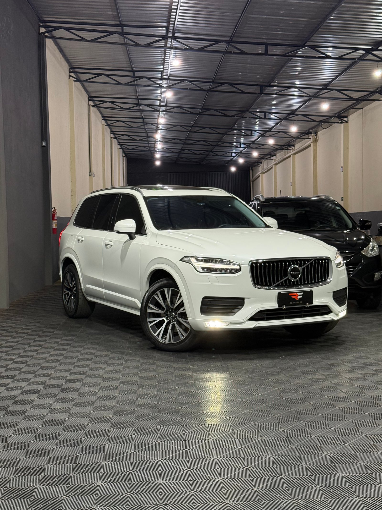 VOLVO XC90 T6 MOMENTUM — foto 7