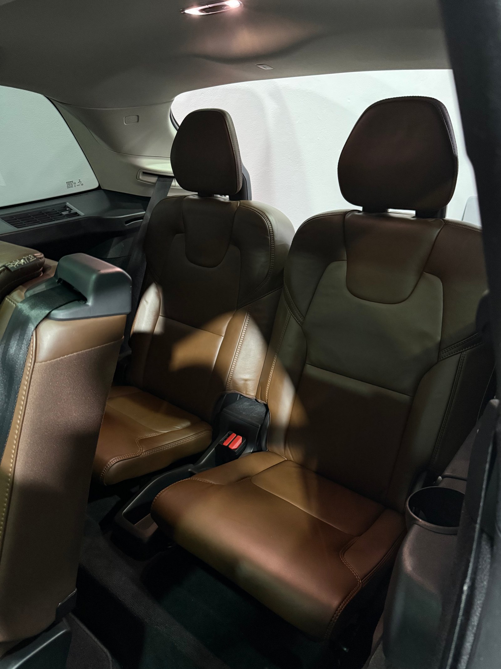 VOLVO XC90 T6 MOMENTUM — foto 15