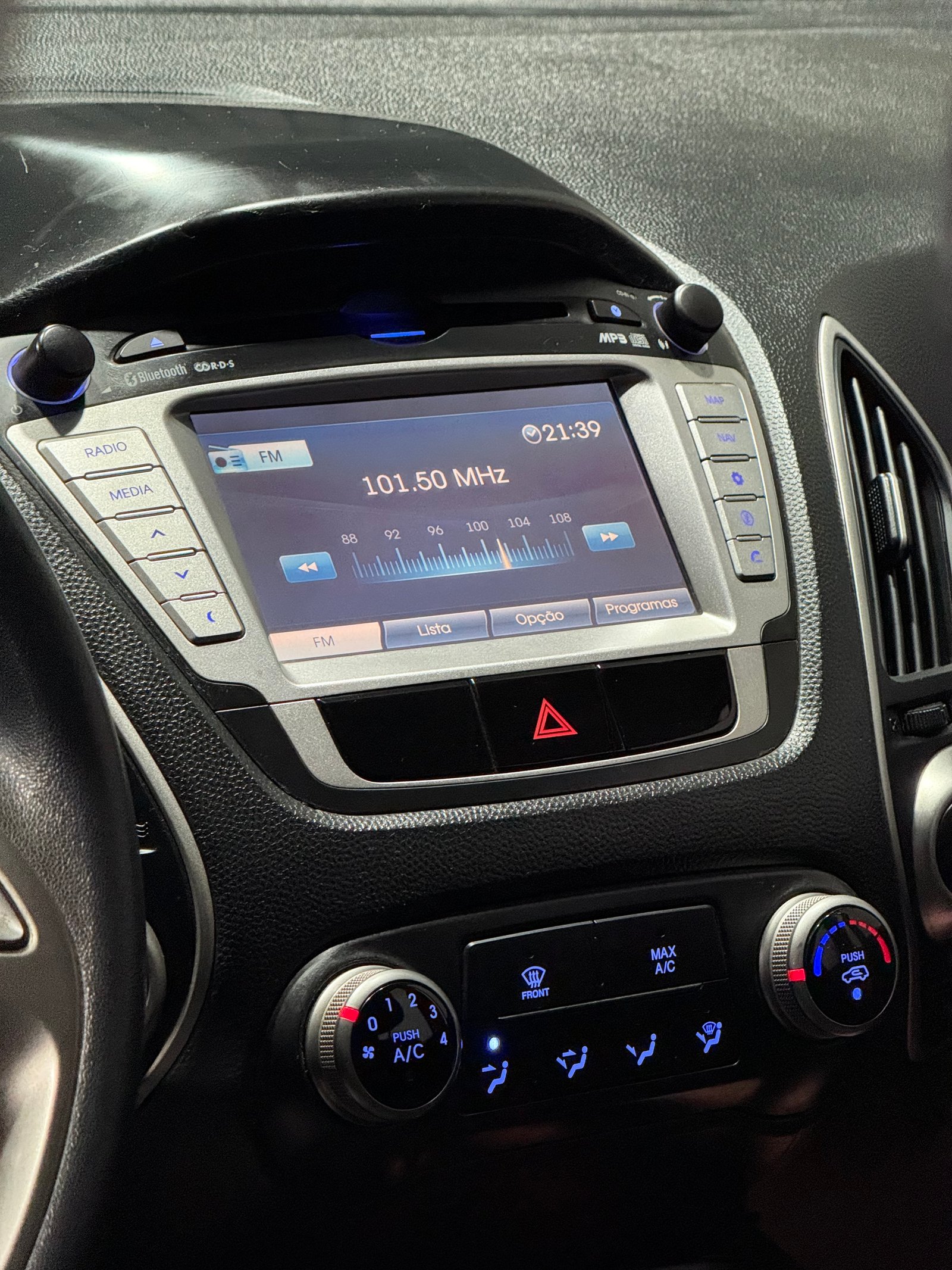 HYUNDAI IX35 GLS 2.0 — foto 12