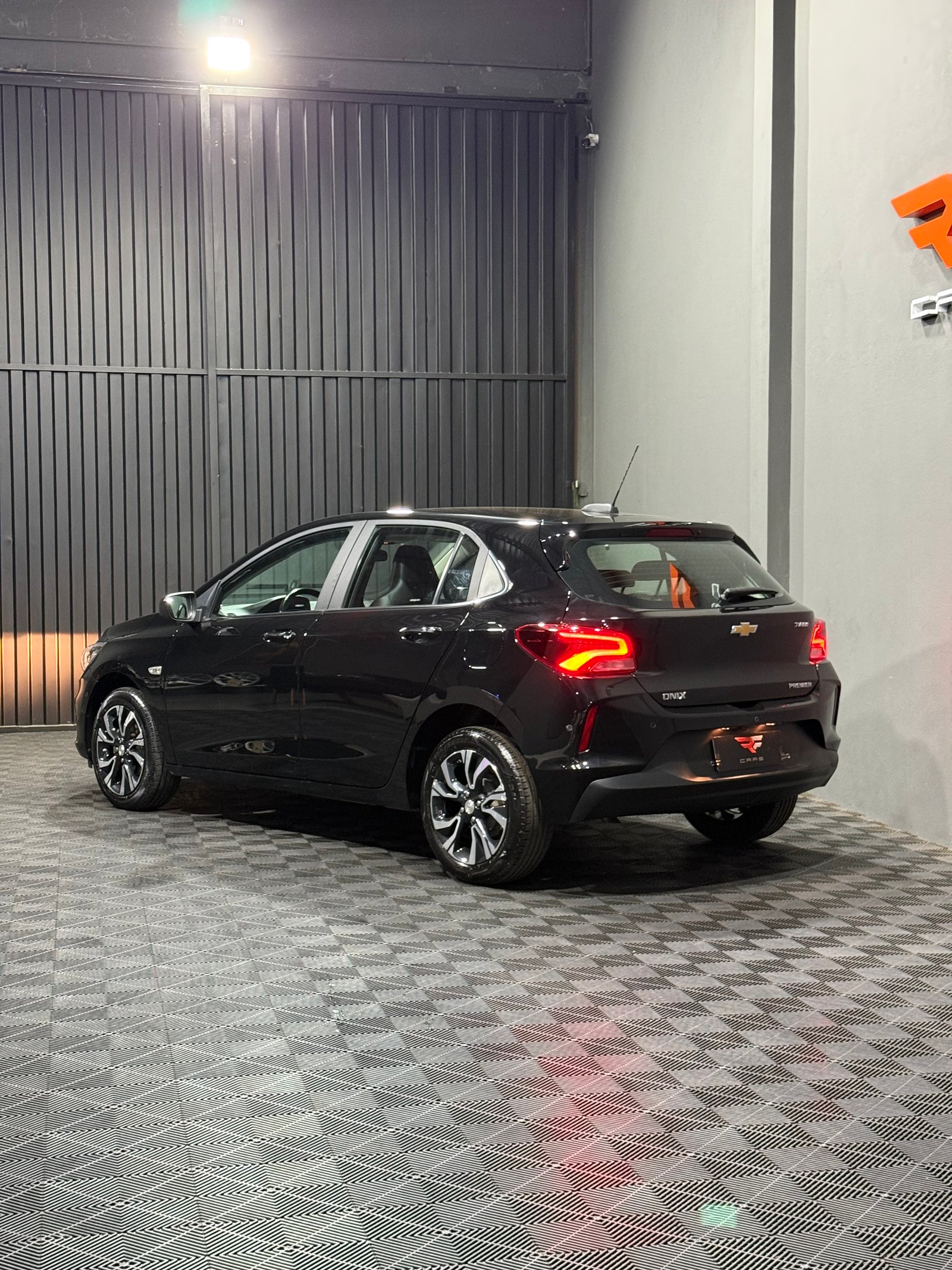 CHEVROLET ONIX PREMIERll TURBO — foto 4