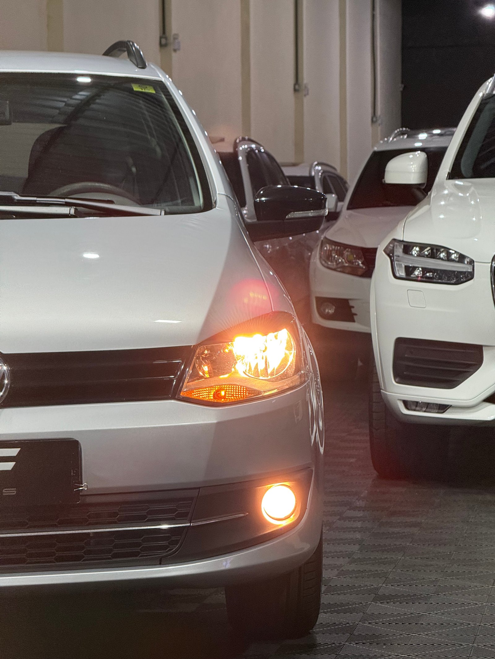 VW SPACEFOX HIGHLINE — foto 9