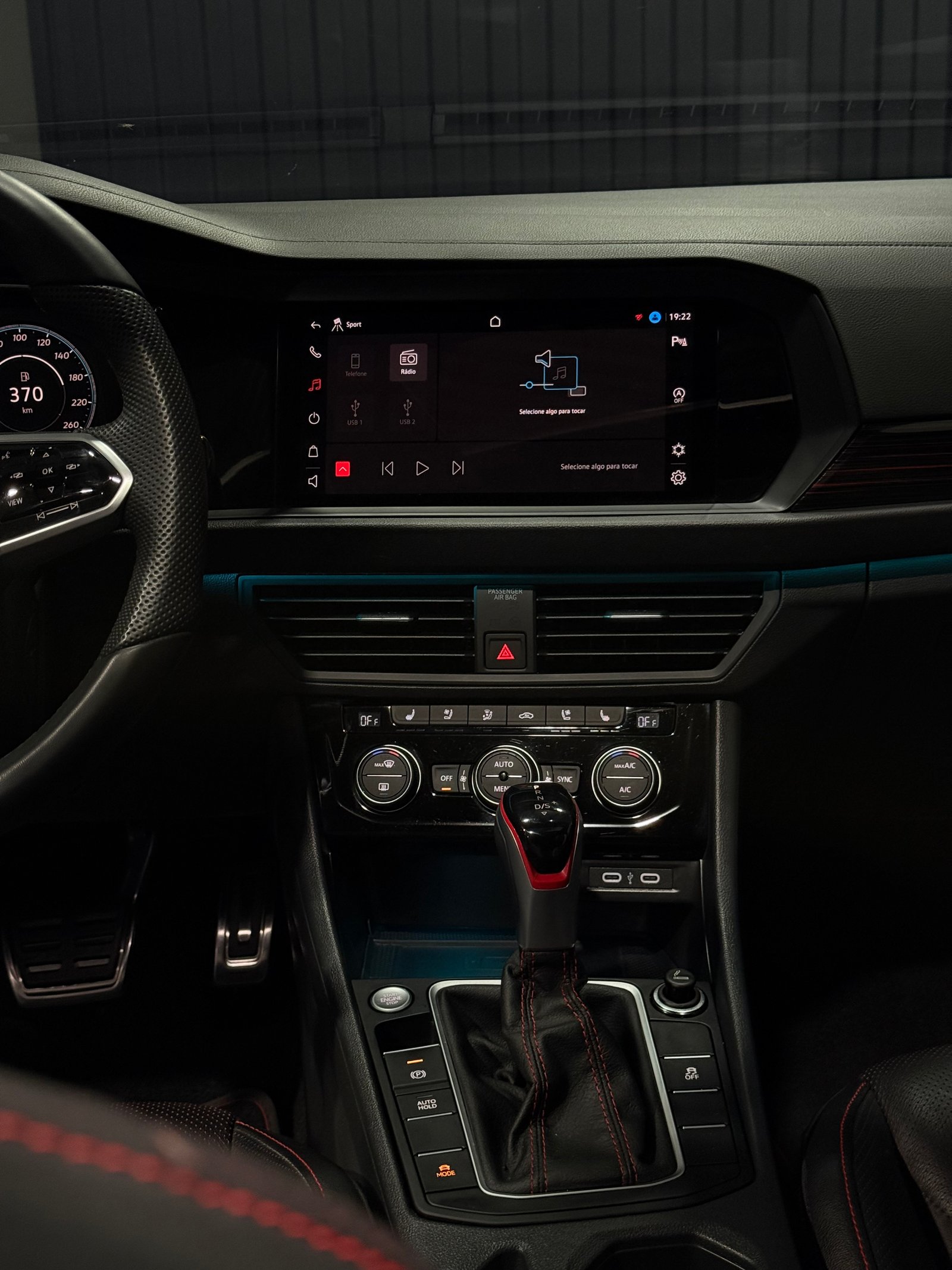 VW JETTA GLI 350 2.0 TSI — foto 11