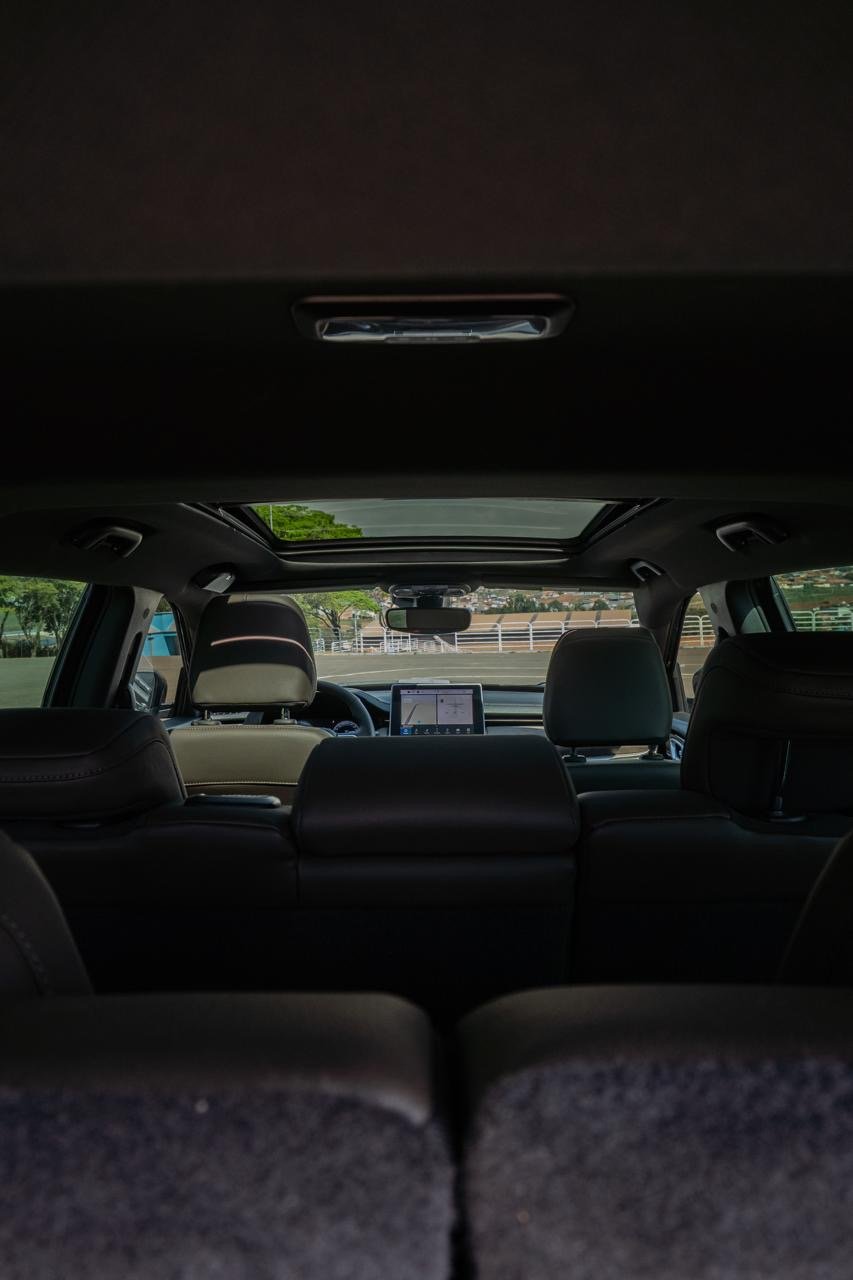 JEEP COMMANDER OVERLAND 2.0 HURRICANE 4X4 — foto 33
