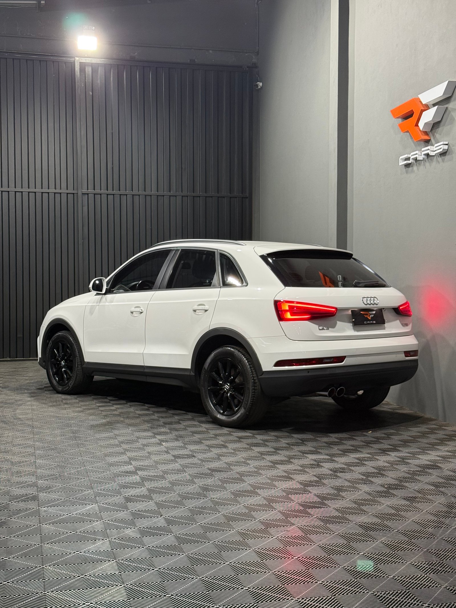 AUDI Q3 1.4 TFSI — foto 4