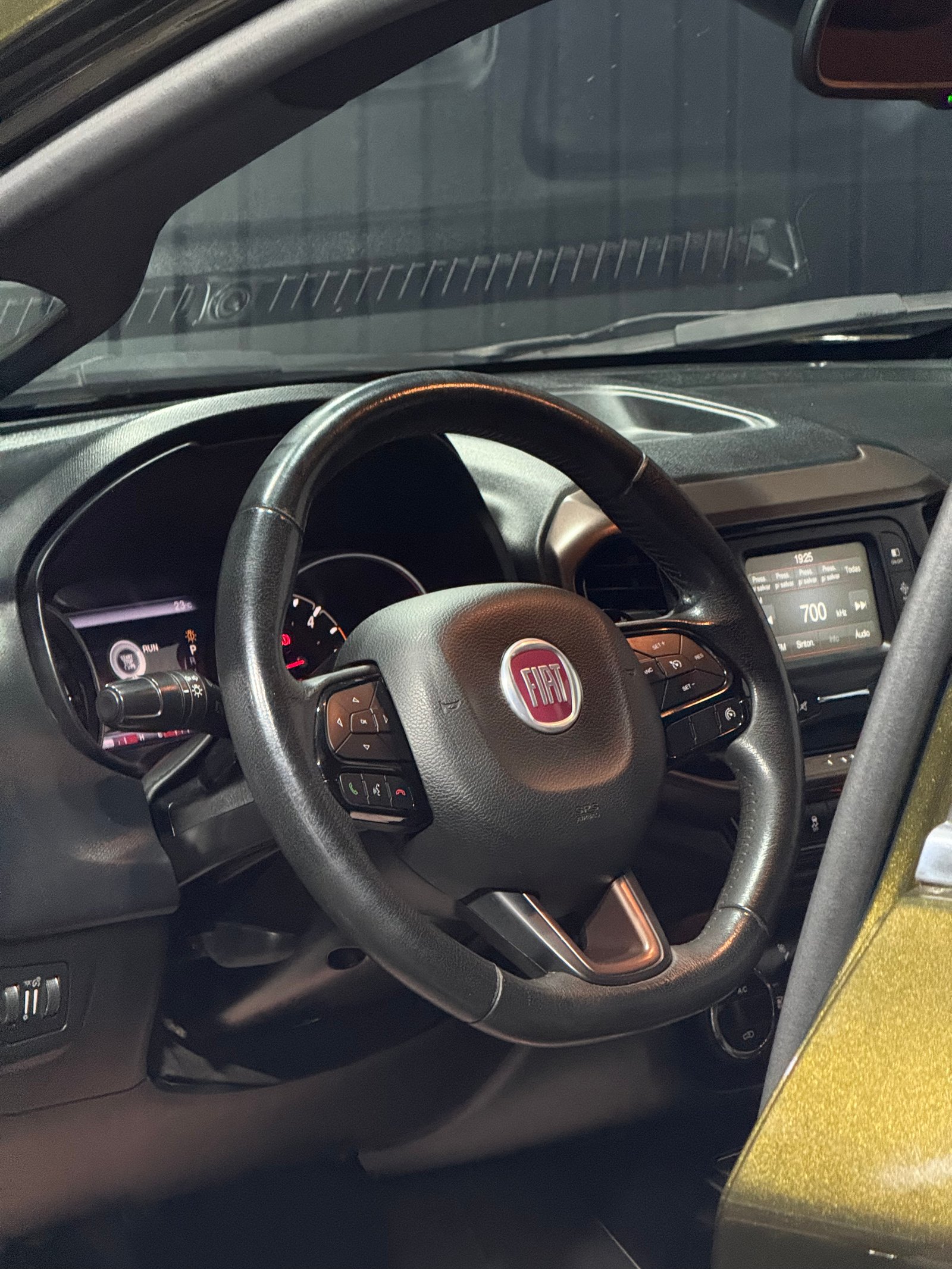 FIAT TORO RANCH 2.0 TURBO DIESEL 4X4 — foto 10