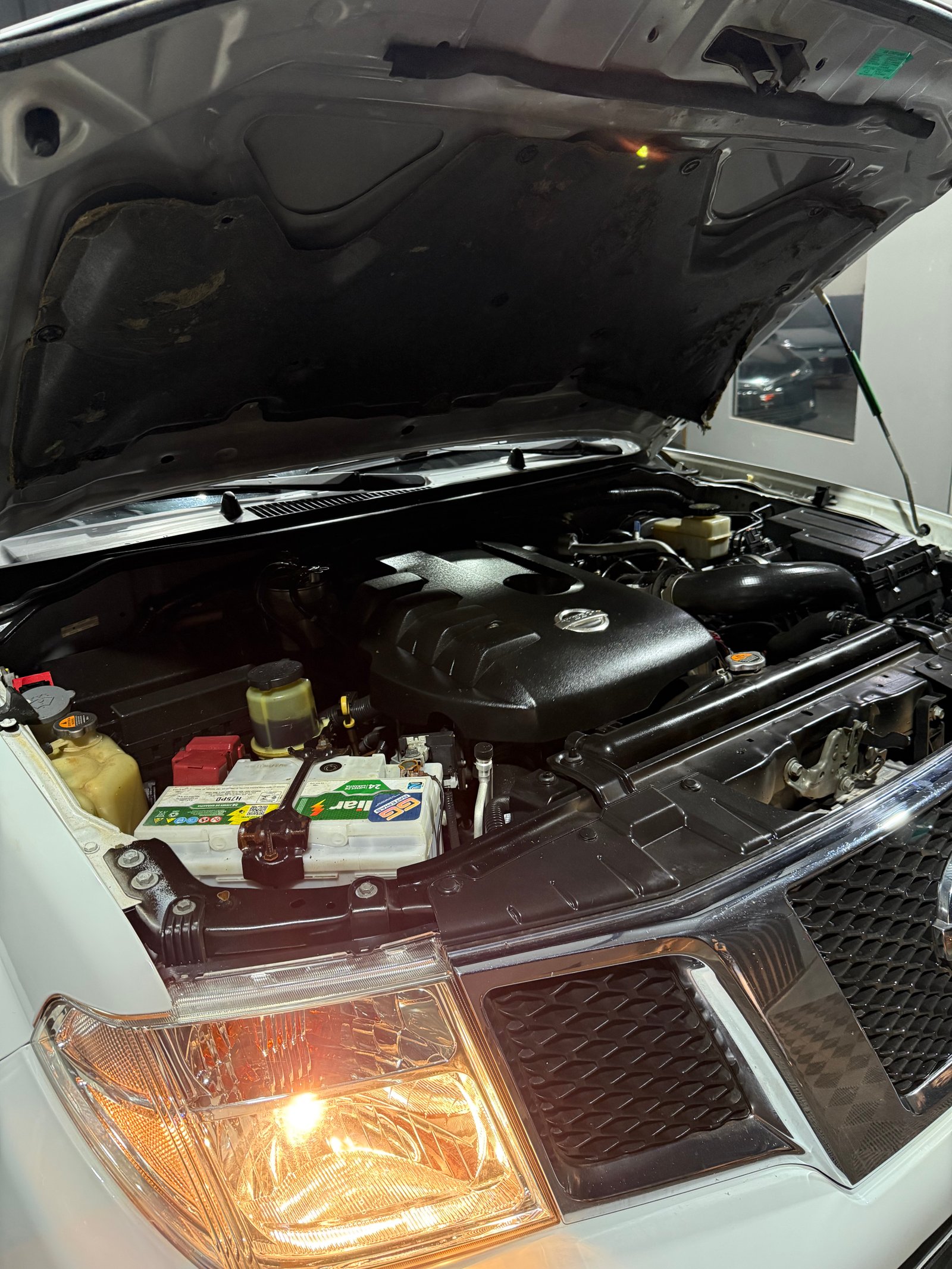 NISSAN FRONTIER SL CD 2.5 TURBO DIESEL 4X4 — foto 14
