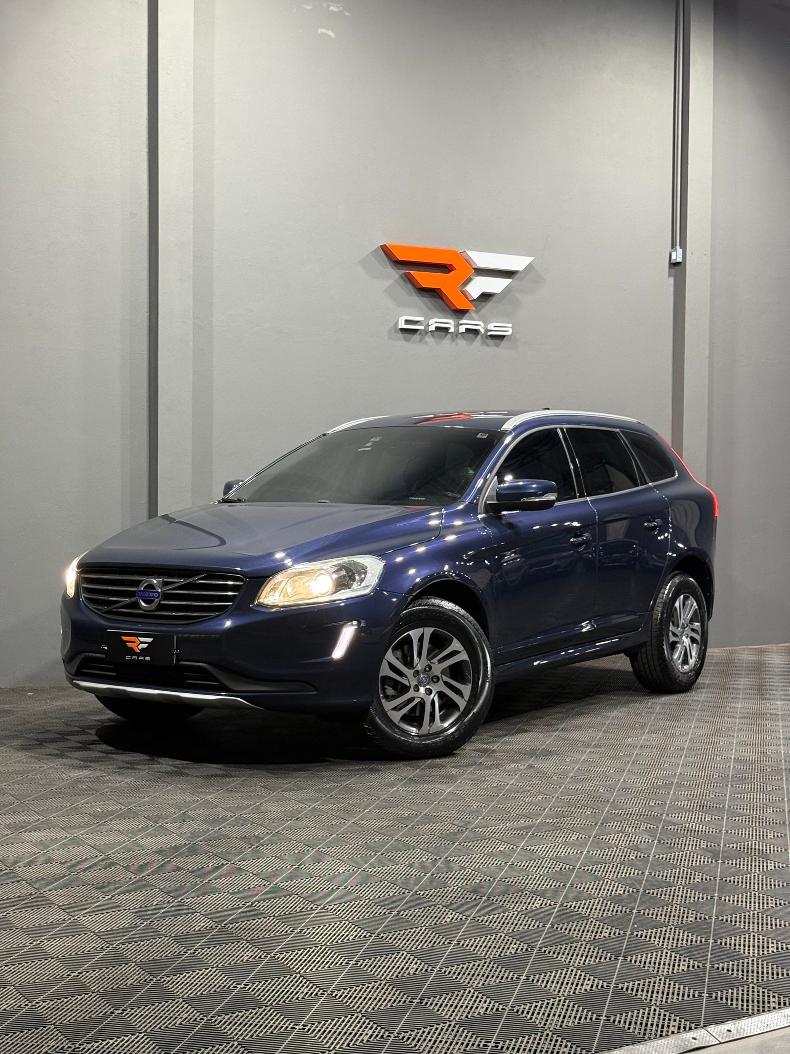 Volvo XC60 T5 COMFORT 2.0 TURBO 2015
