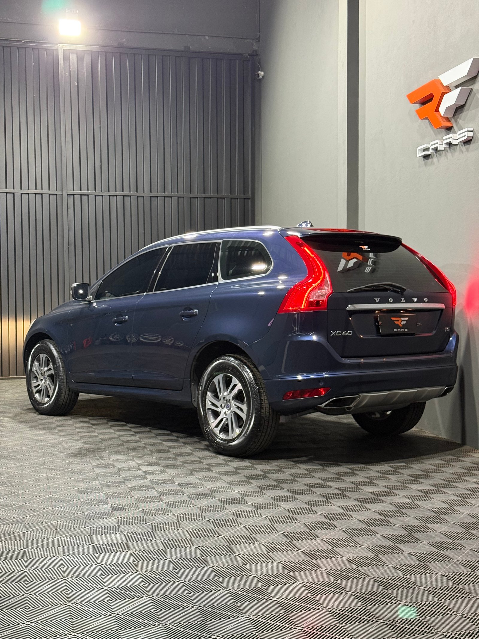 XC60 T5 COMFORT 2.0 TURBO — foto 5